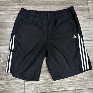 VINTAGE ADIDAS SHORTS